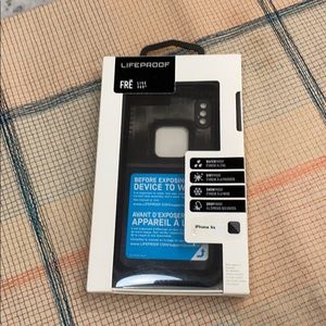 LifeProof FRE 360 waterproof IPhone Case